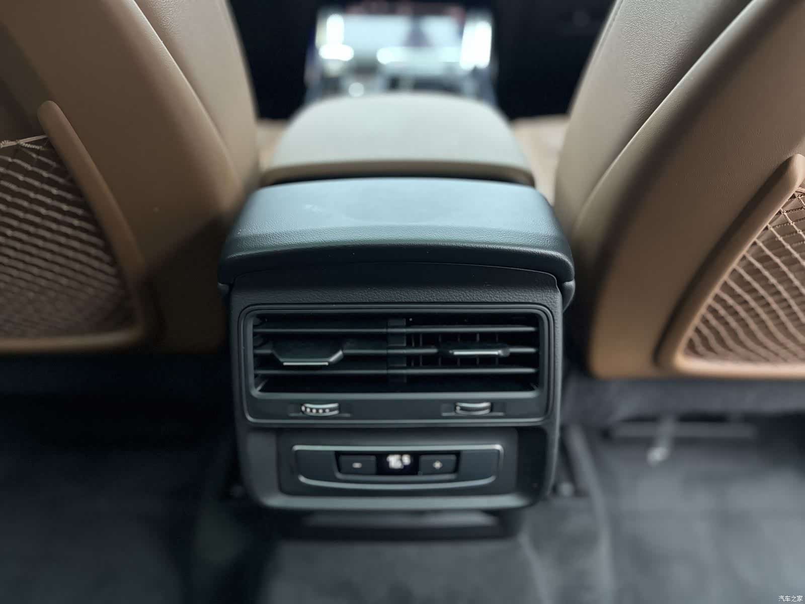 Audi Q7, 2023 22