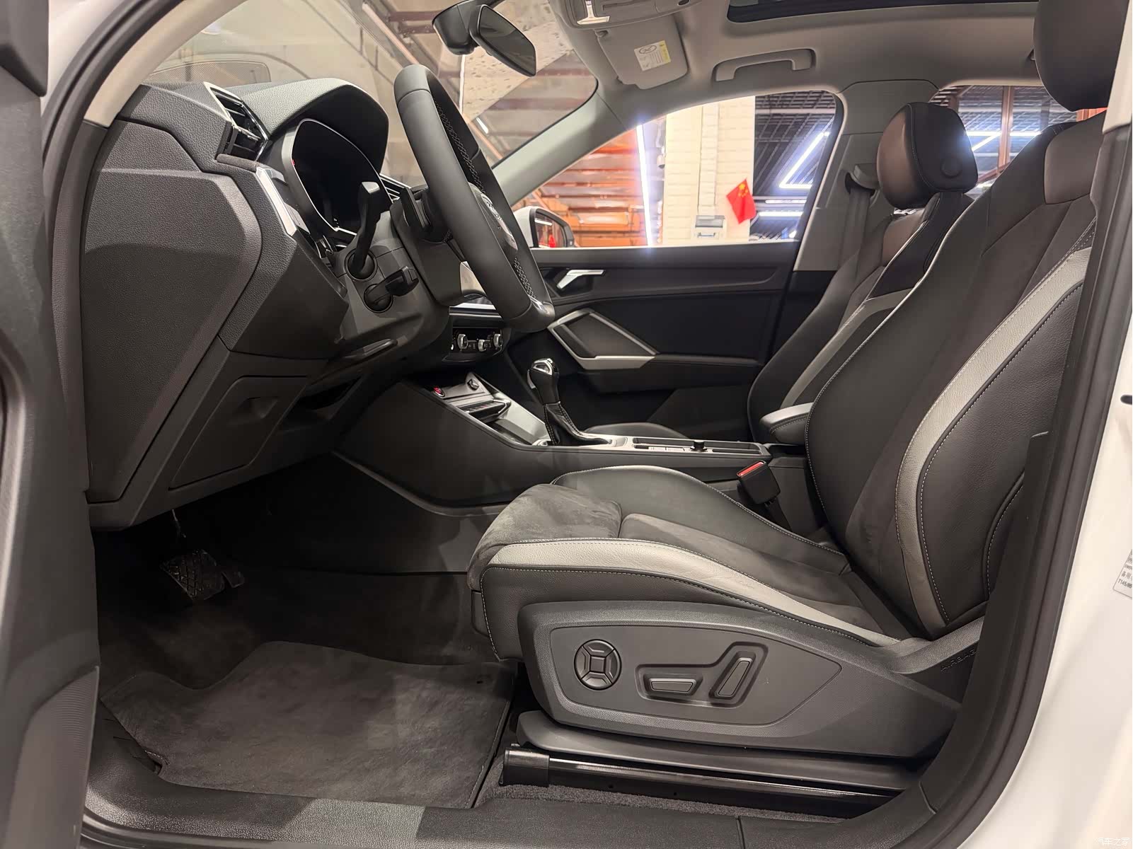 Audi Q3, 2023 13