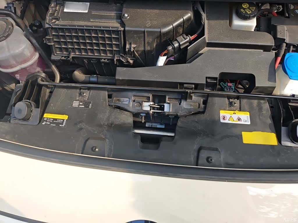Volkswagen ID.3, 2025 16