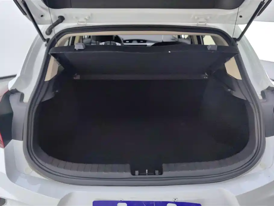 Geely Emgrand GS