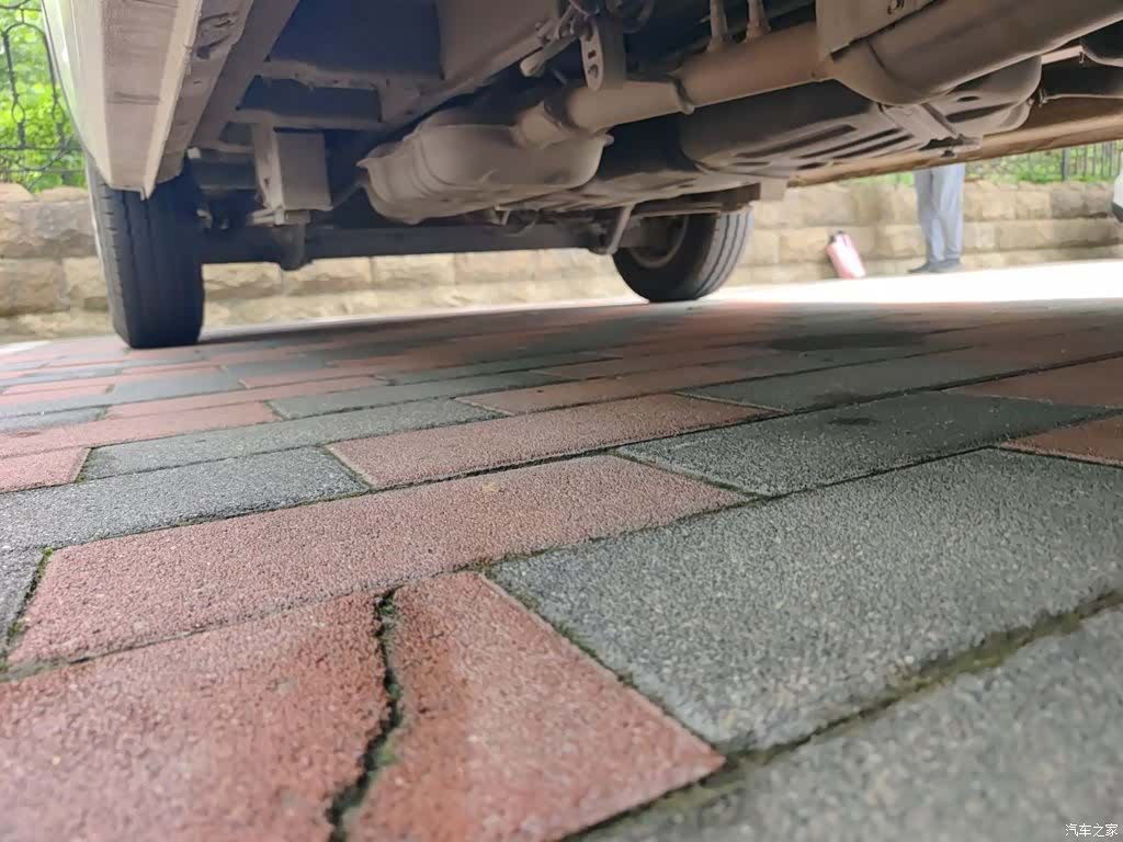 Maxus V90, 2021 16