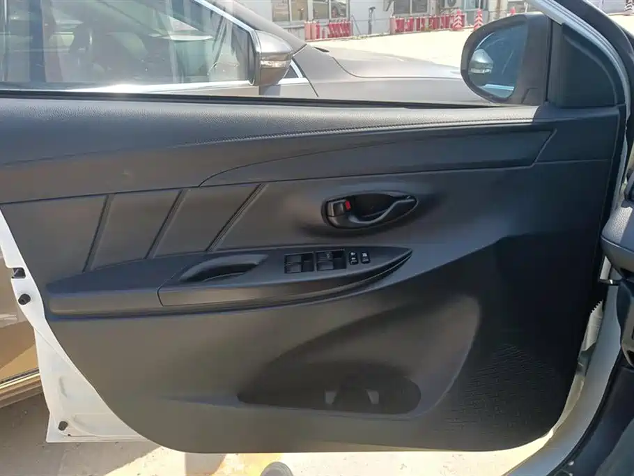 Toyota YARiS L Zhixuan