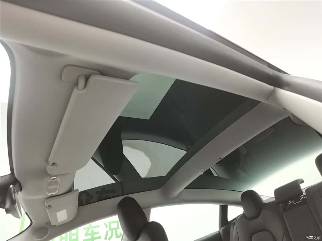 Tesla Model 3, 2023 14