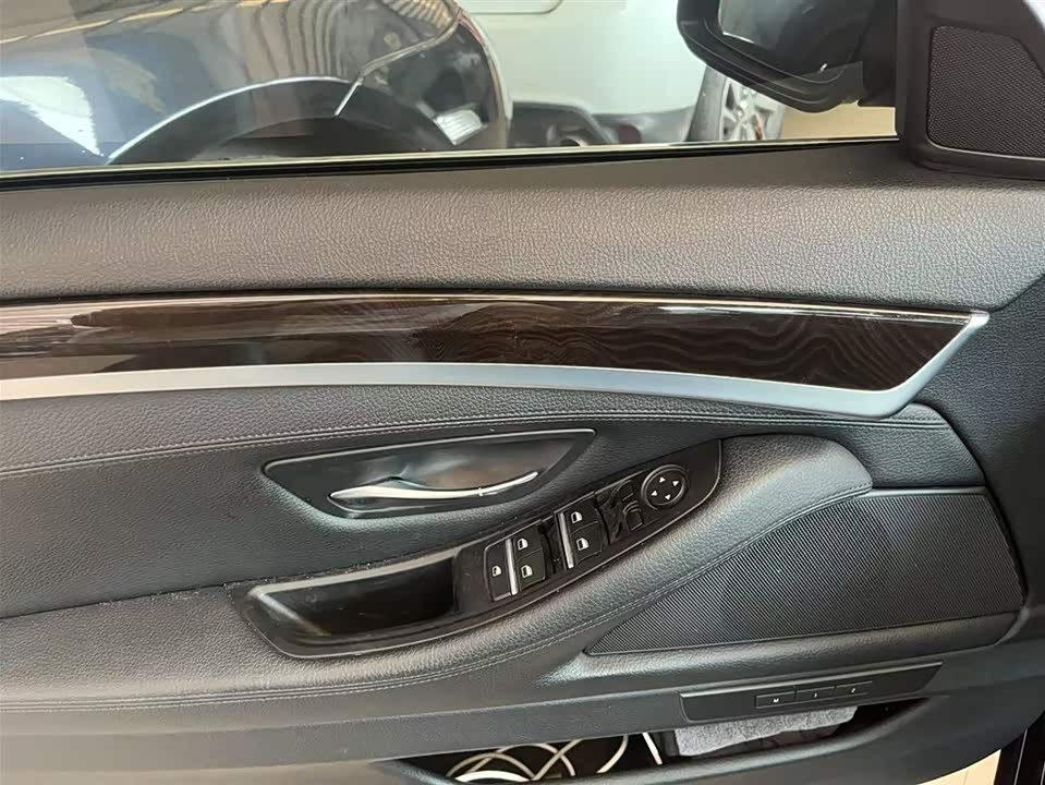 BMW 5 series BMW 5 series