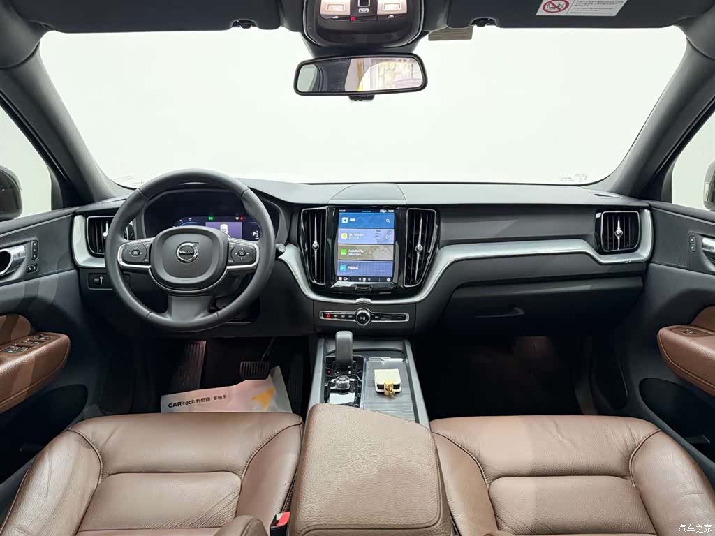Volvo XC60, 2022 24