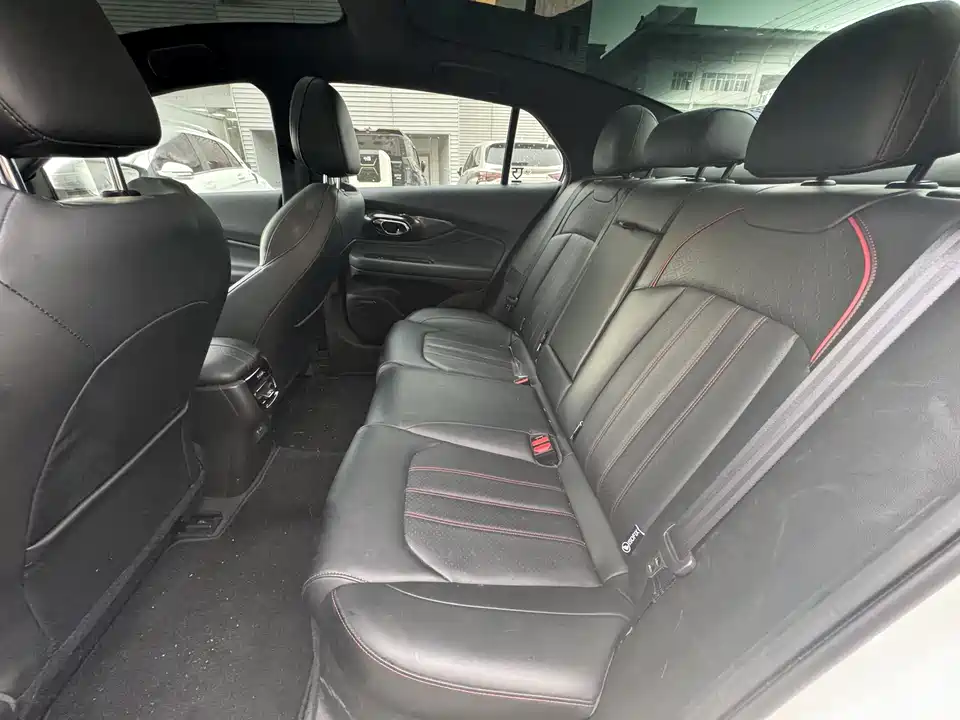 Trumpchi Shadow Leopard