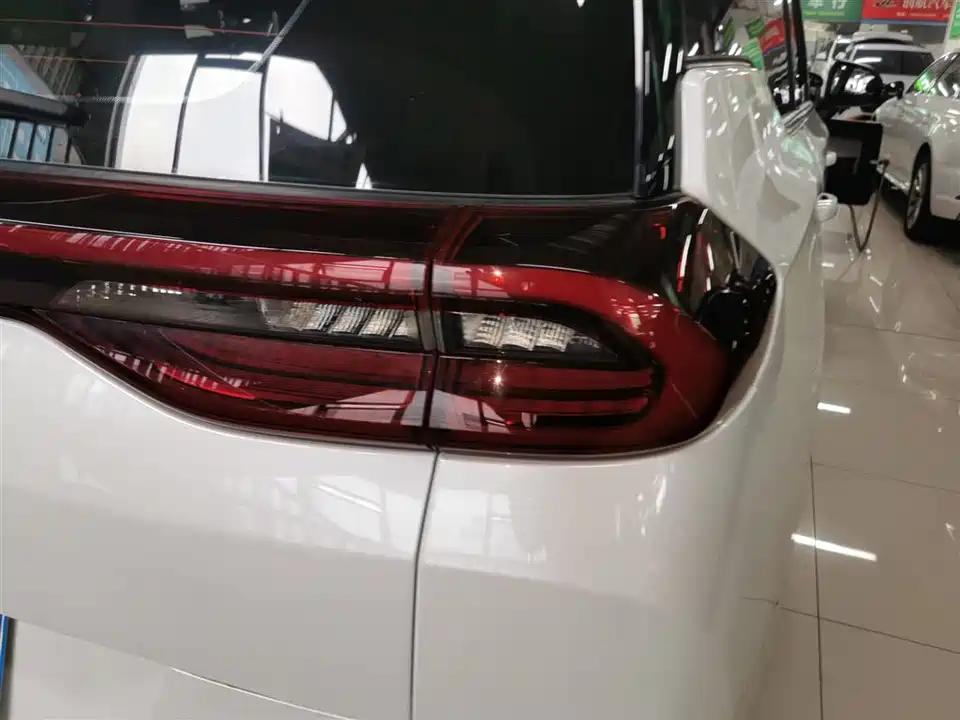 Trumpchi Trumpchi M6