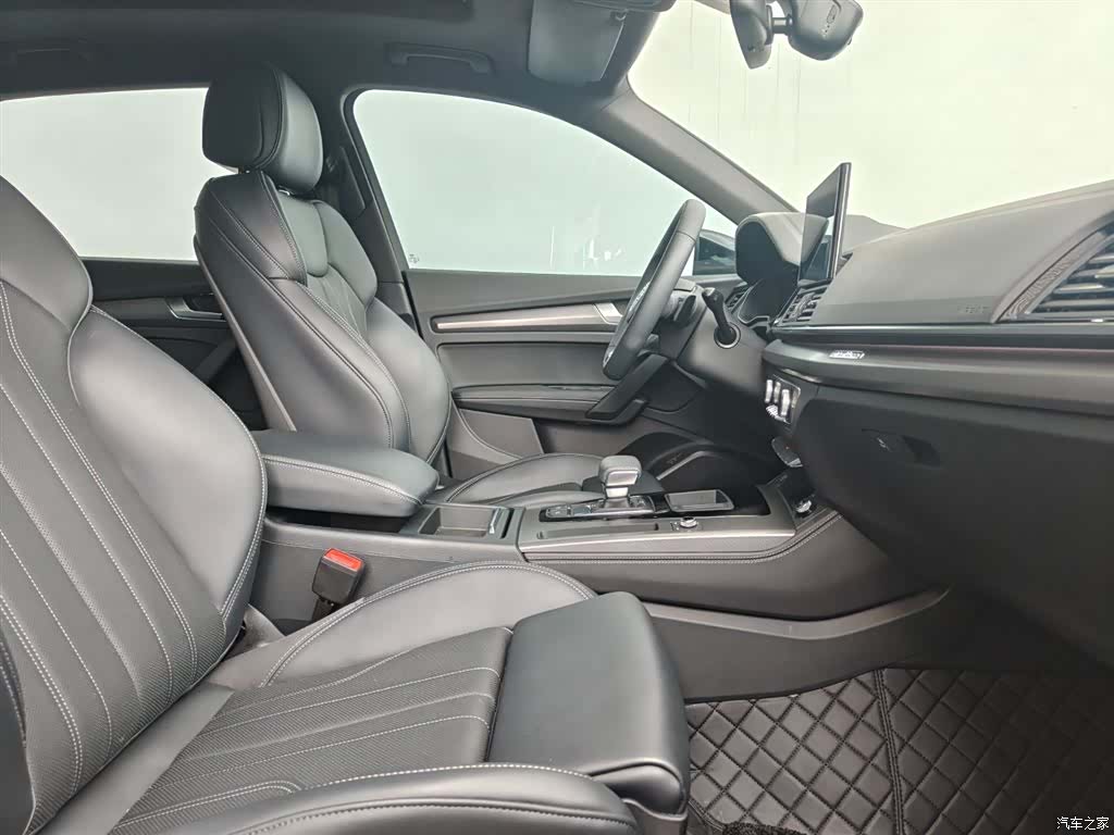 Audi Q5L, 2024 8