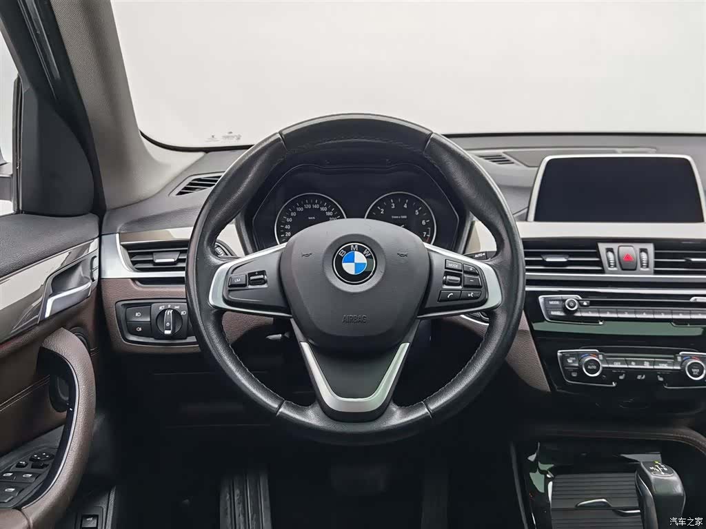 BMW X1, 2017 11