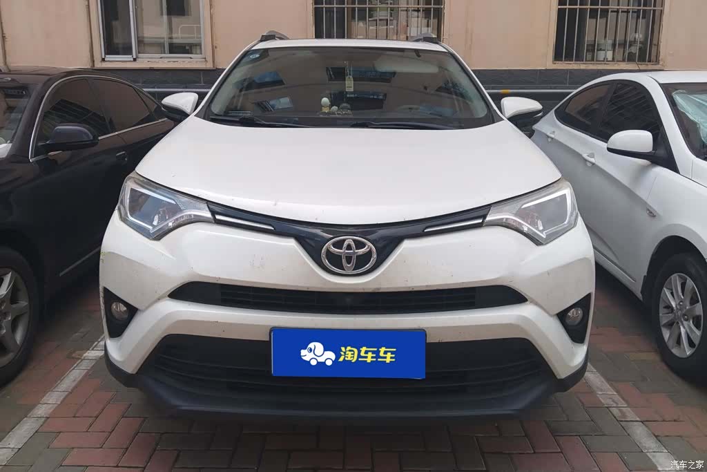 Toyota RAV4, 2018 2
