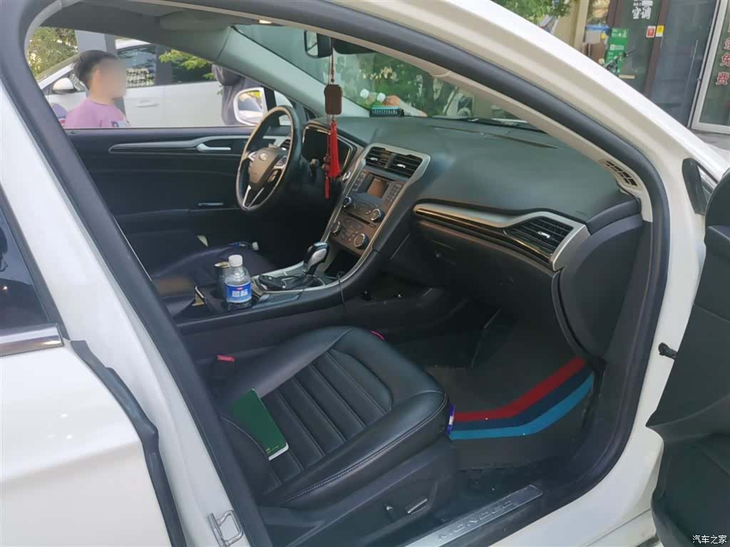 Ford Mondeo, 2015 20