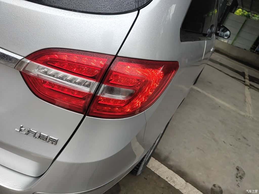 Buick GL8, 2017 8