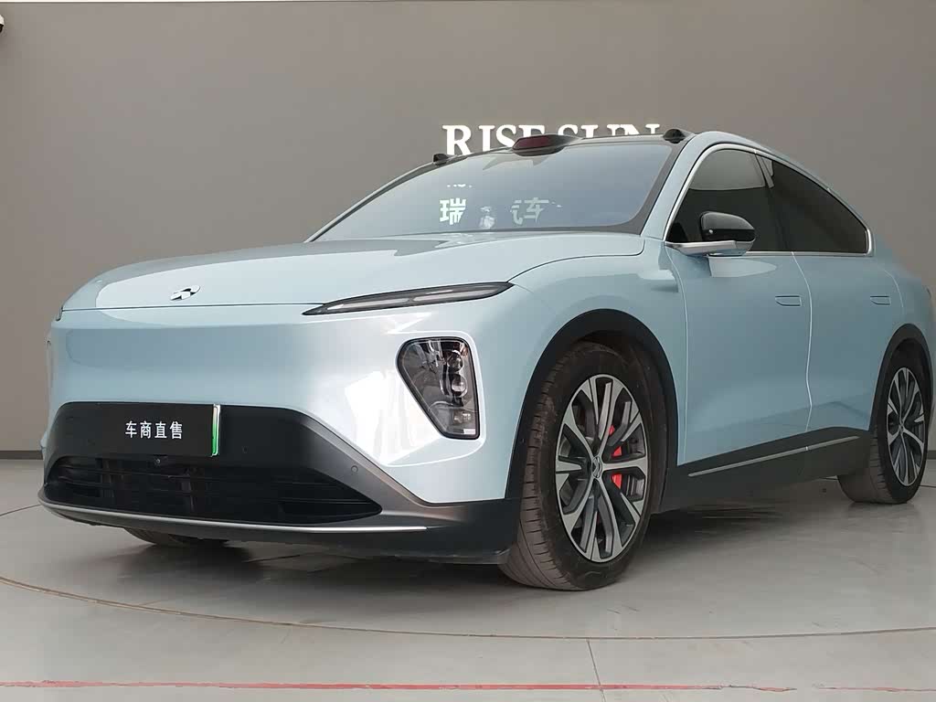 NIO EC7