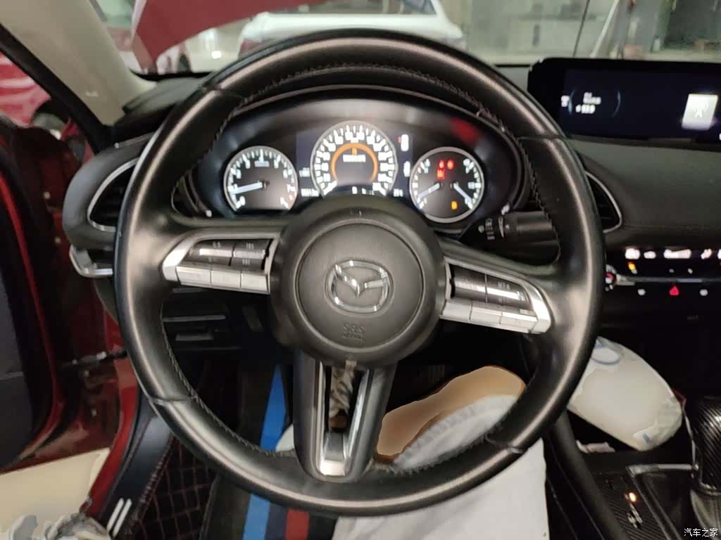 Mazda Mazda3, 2020 11