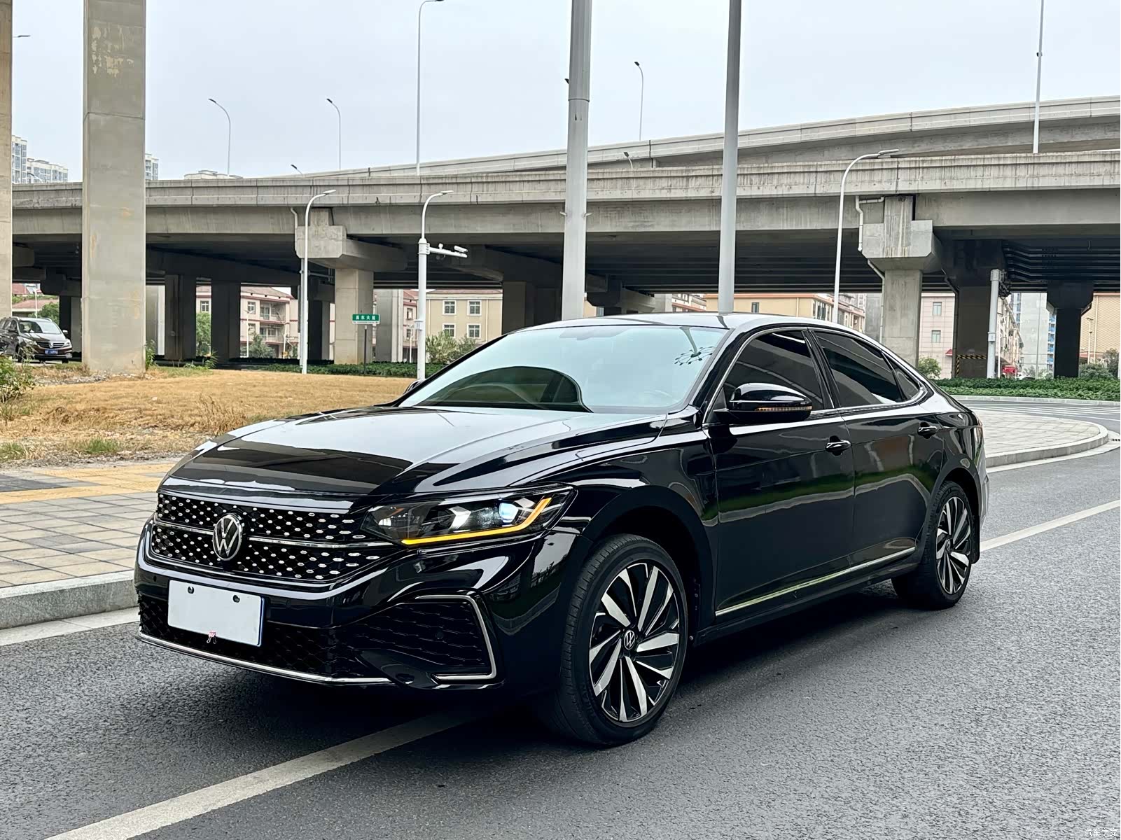 Volkswagen Passat, 2022 1