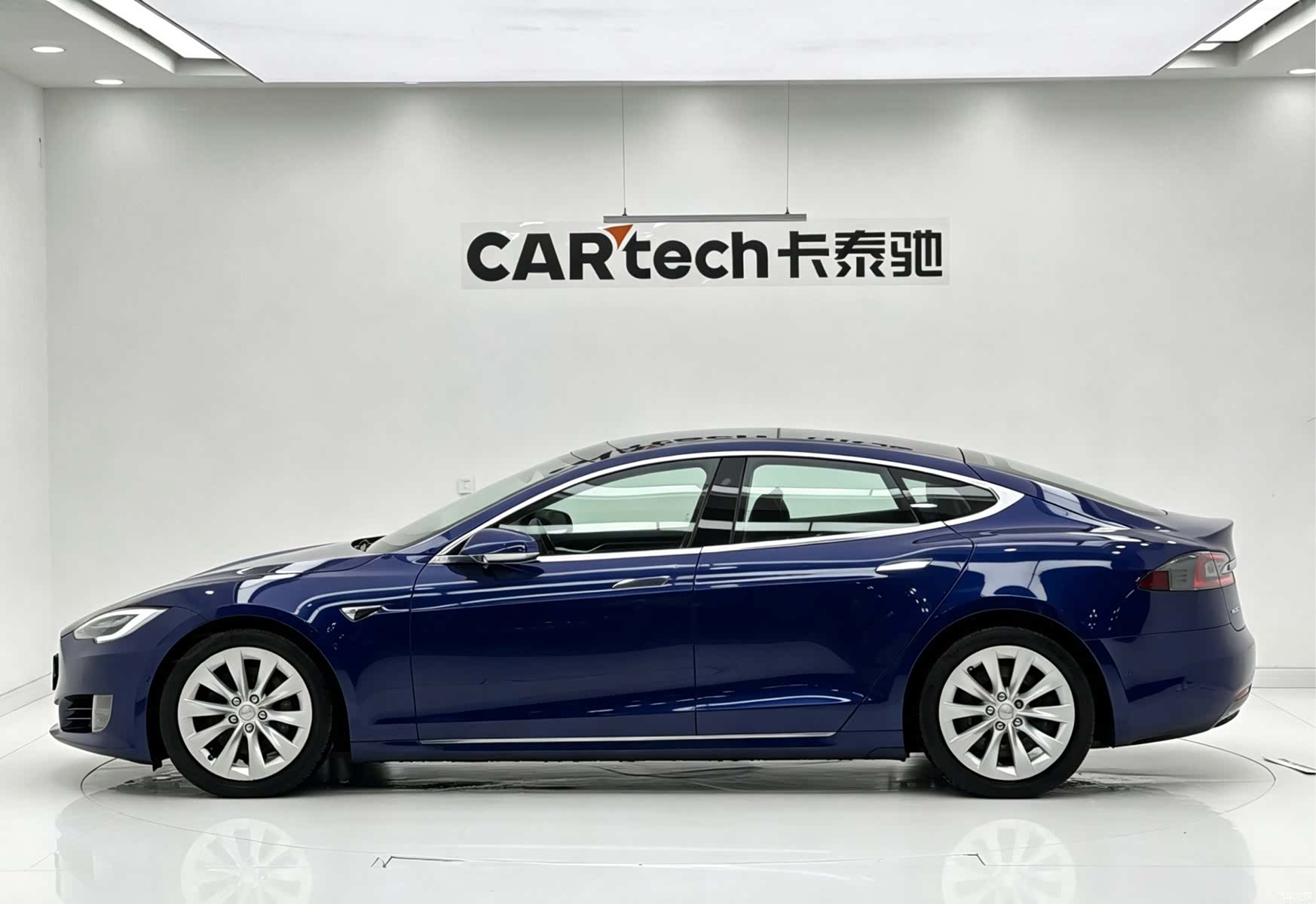 Tesla Model S, 2017 2