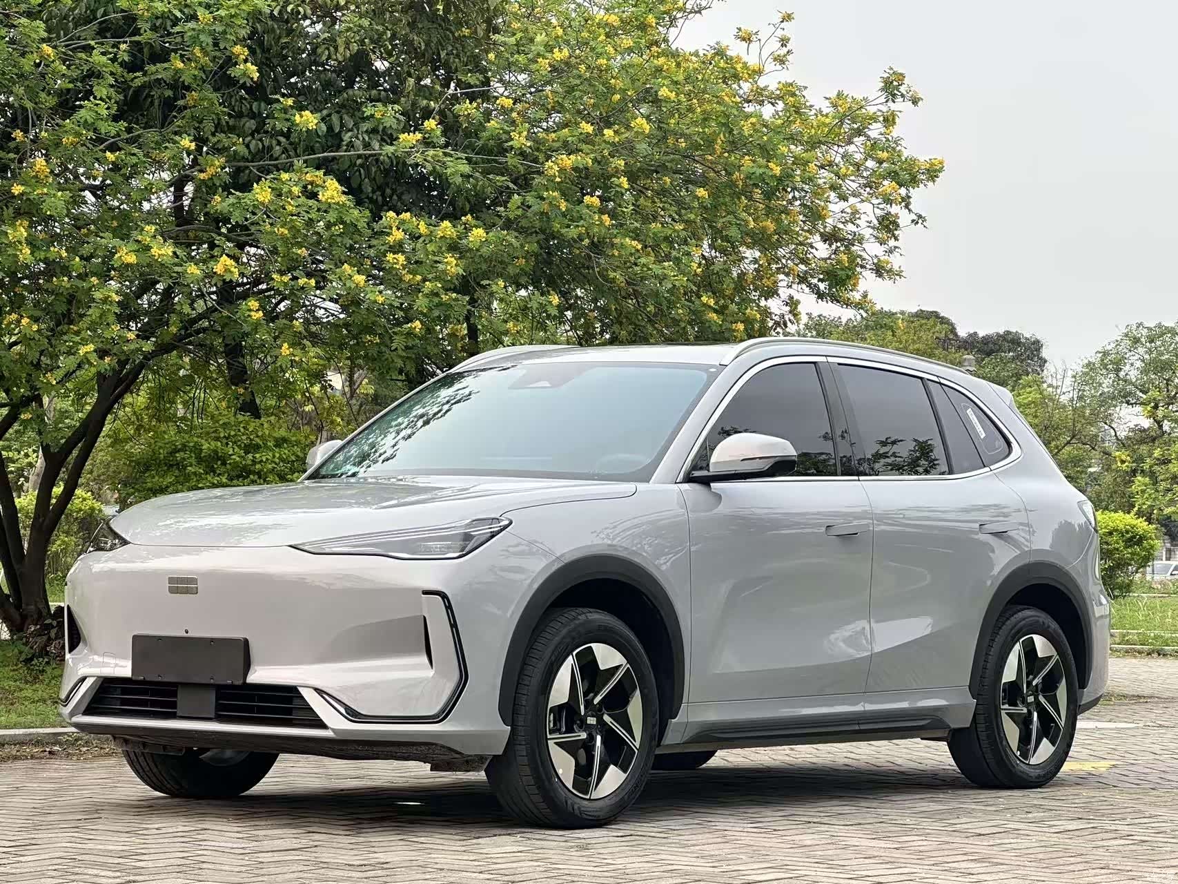 Geely Galaxy E5, 2026 1