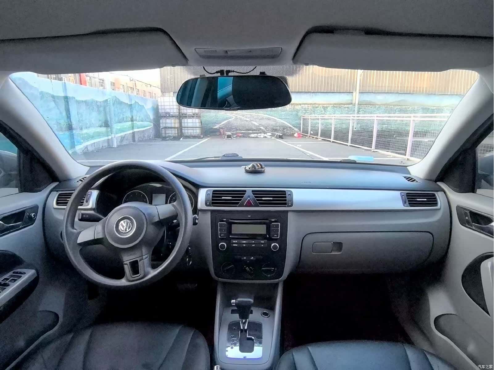 Volkswagen Bora, 2012 все фото