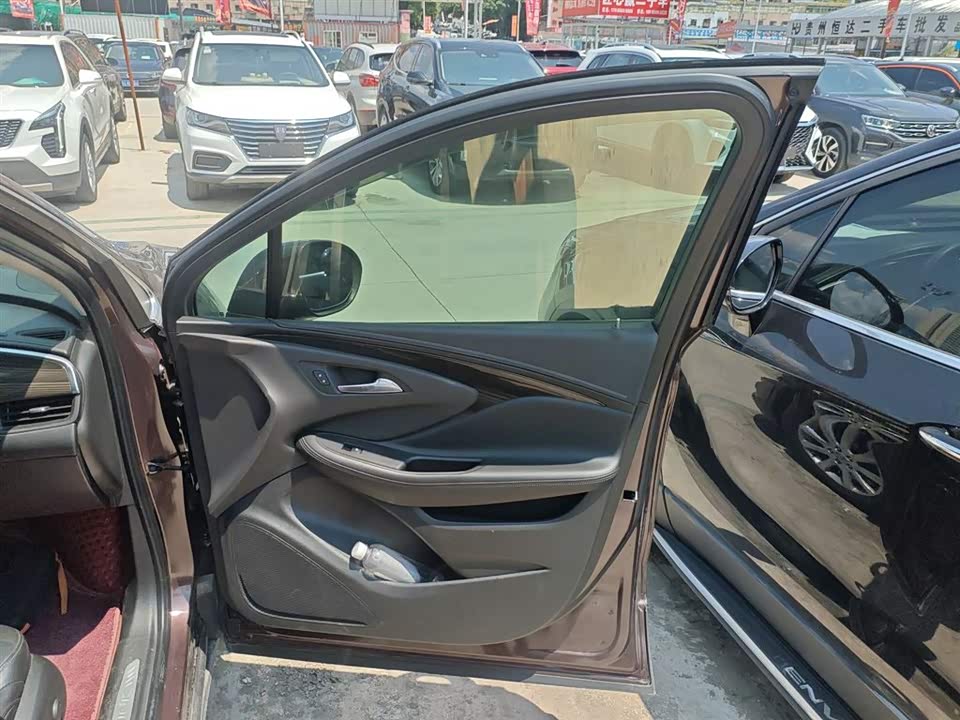Buick Angkewei Plus Buick Angkewei Plus