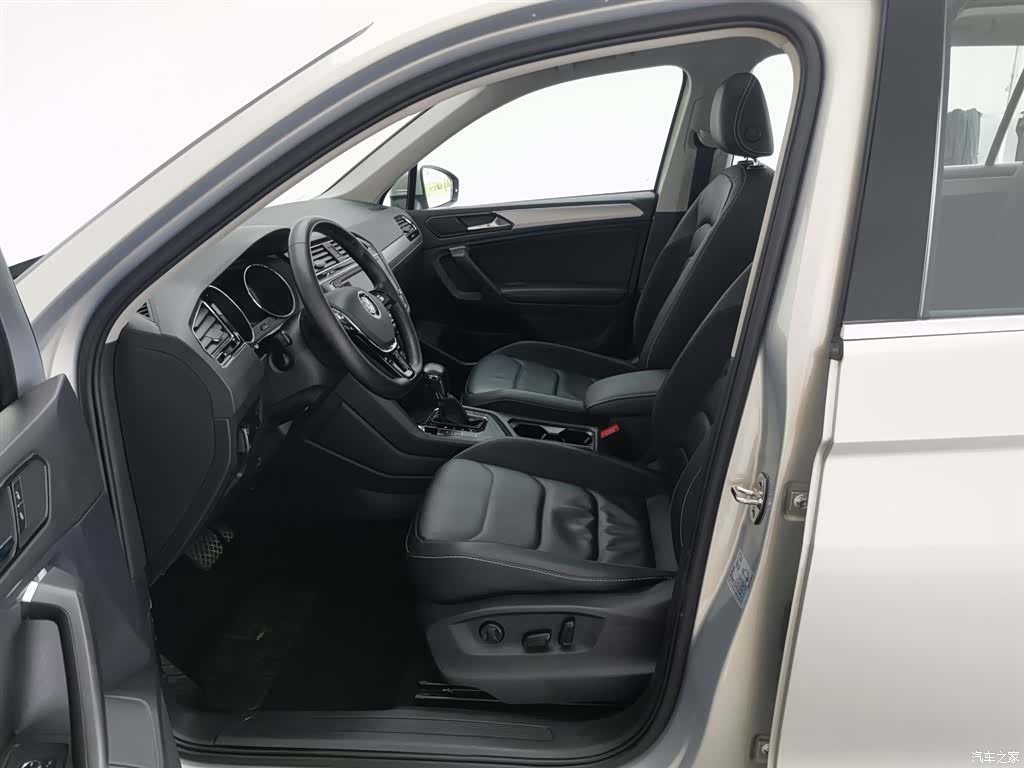 Volkswagen Tiguan L, 2018 10