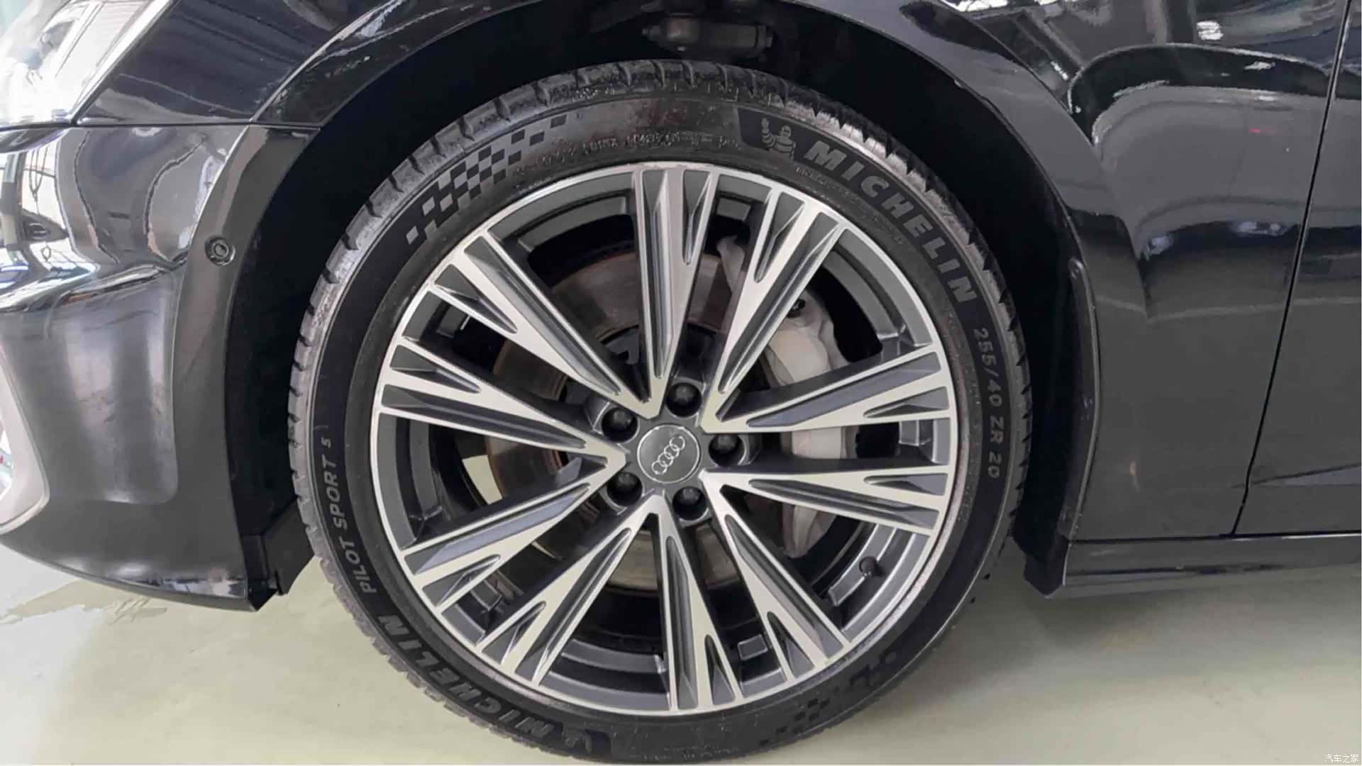 Audi A6L, 2020 12