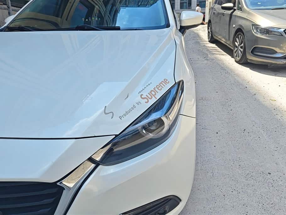 Mazda 3 Angkesaila Mazda 3 Angkesaila