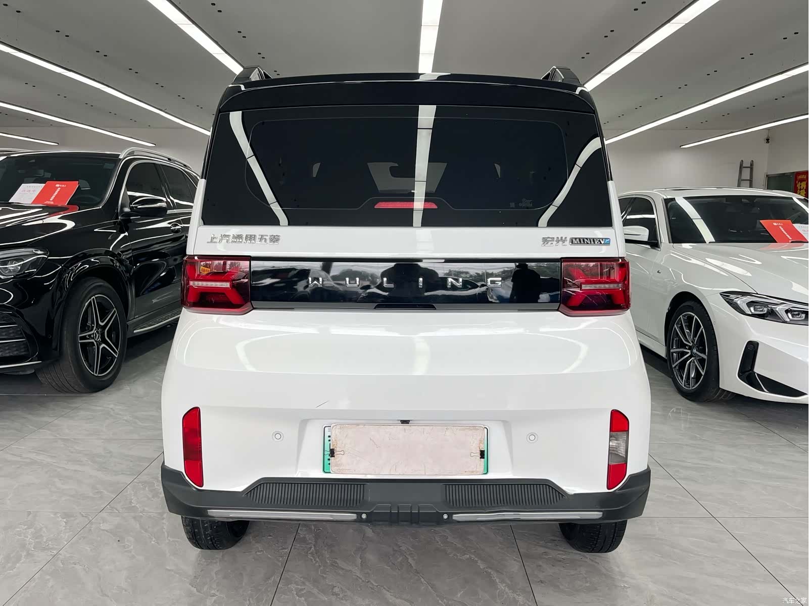 Wuling MINIEV, 2023 все фото