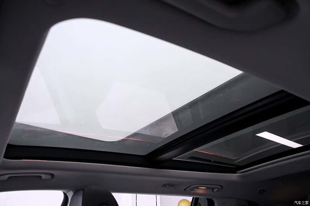 Mercedes-Benz GLS, 2023 10