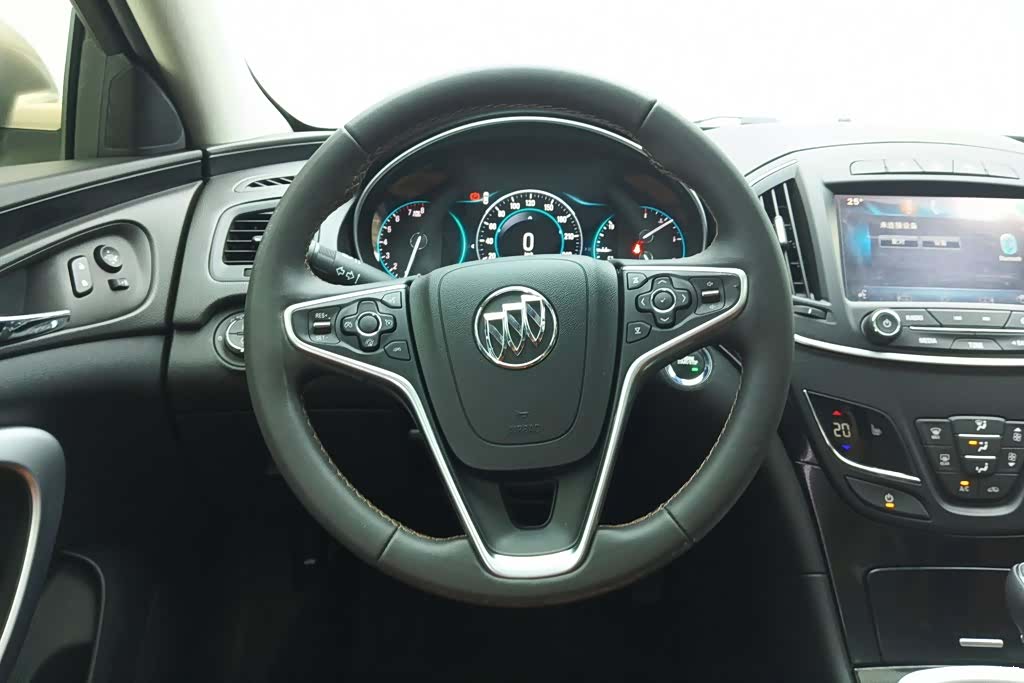 Buick Regal, 2015 15