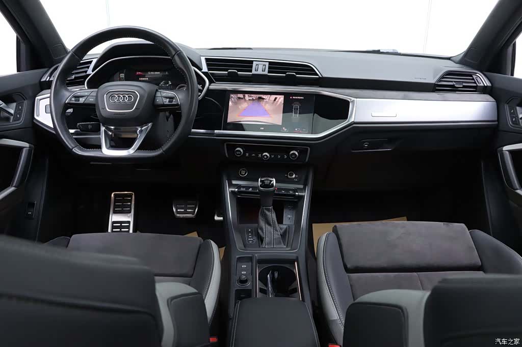 Audi Q3, 2022 27