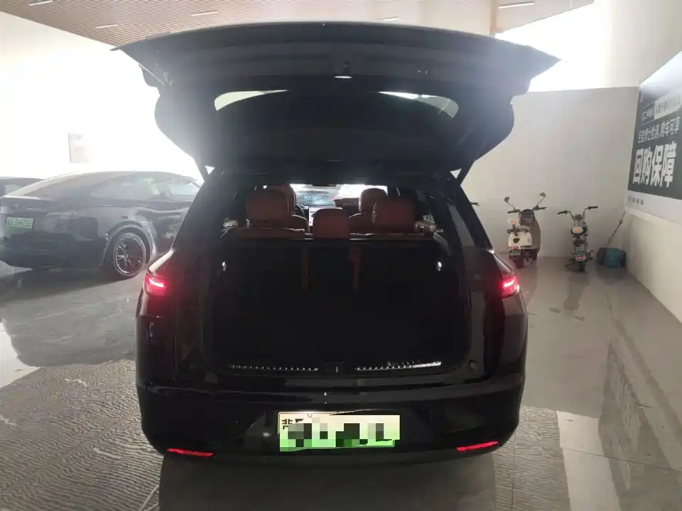 Li Auto Ideal L7