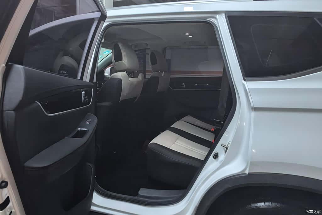 DongFeng T5, 2019 11