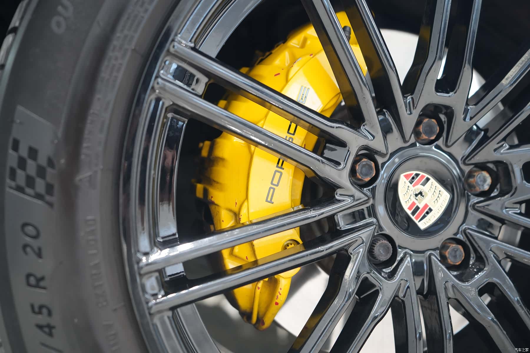 Porsche Cayenne, 2013 9