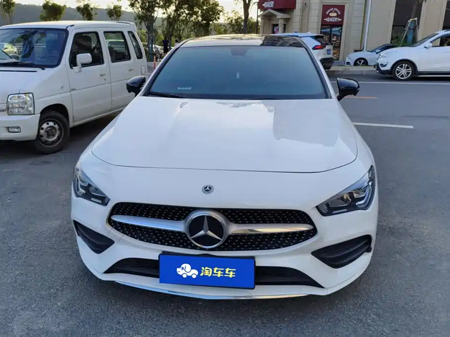 Mercedes-Benz CLA