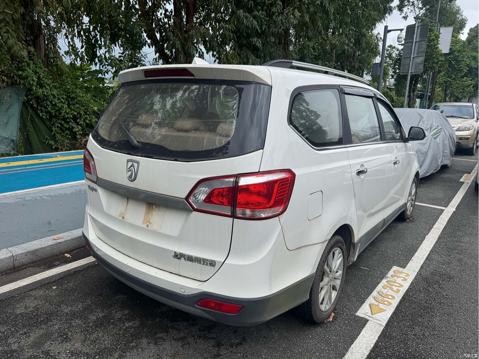 Wuling 730, 2014 4