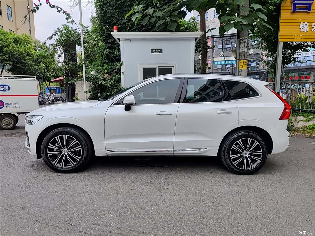 Volvo XC60, 2022 3