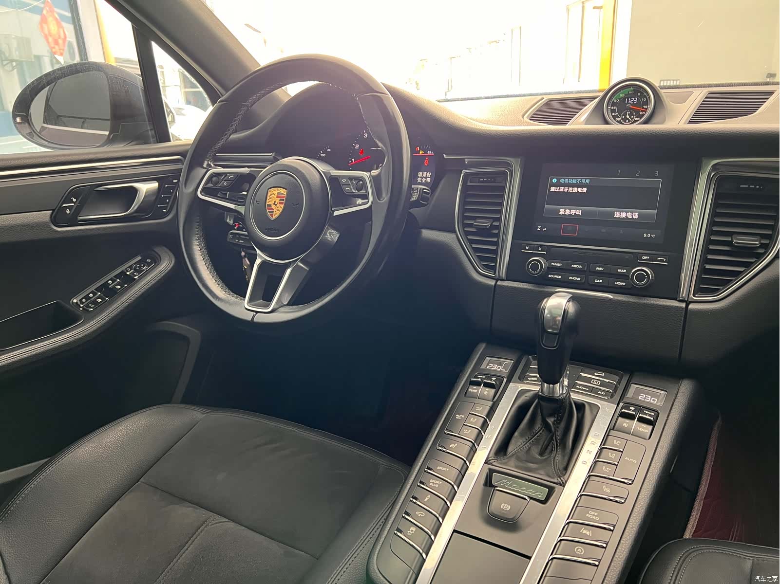 Porsche Macan, 2016 17