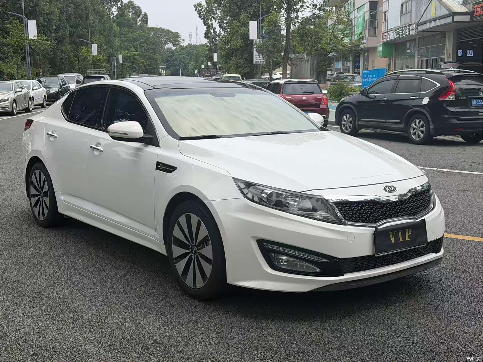 Kia K5, 2012 3