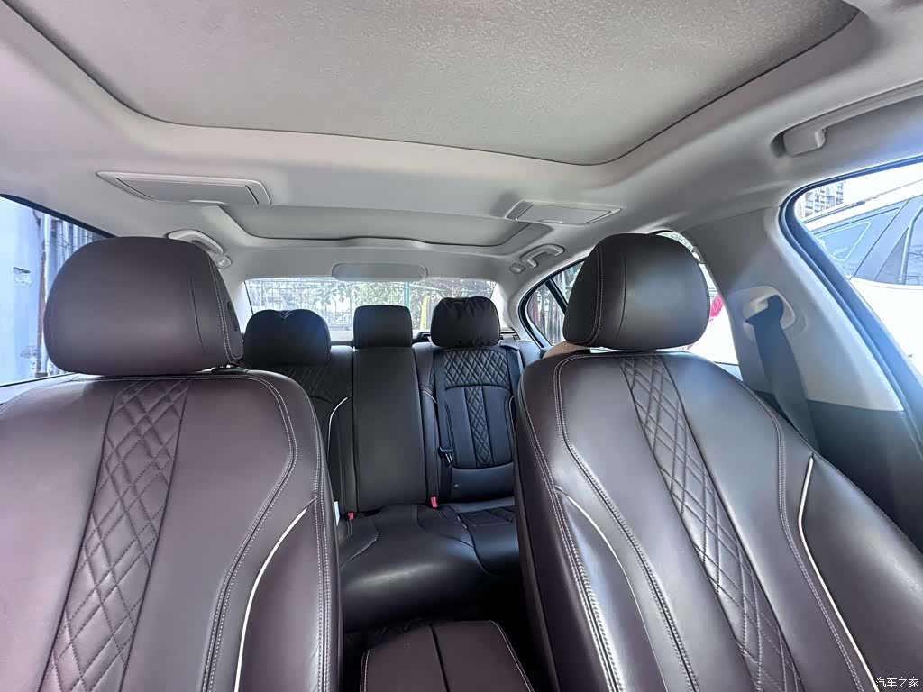 BMW 5 Series, 2018 12