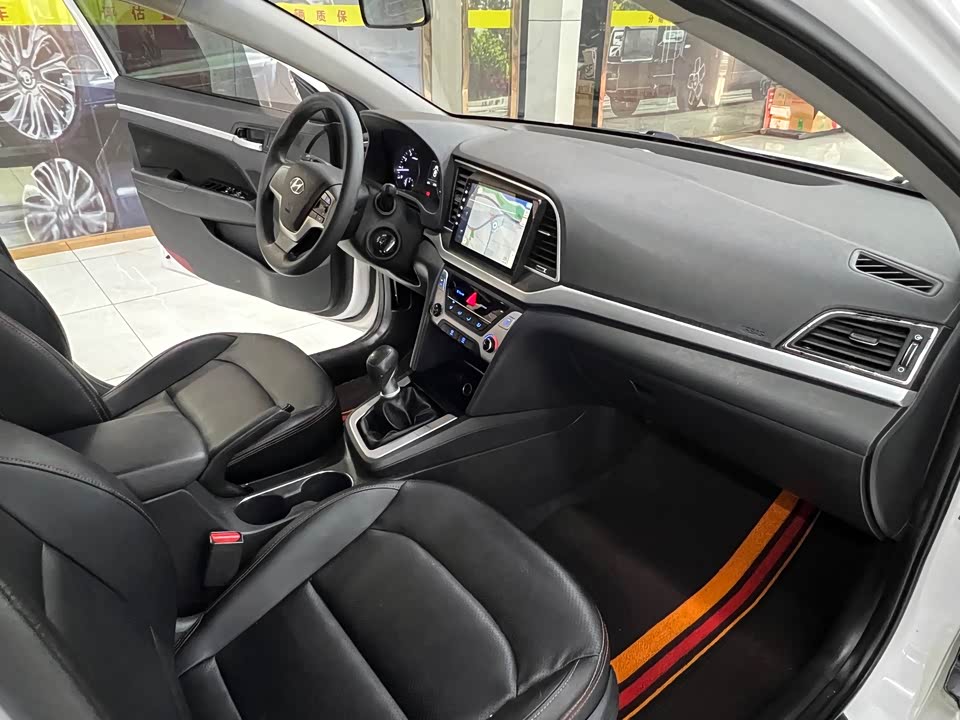 Hyundai Lead
