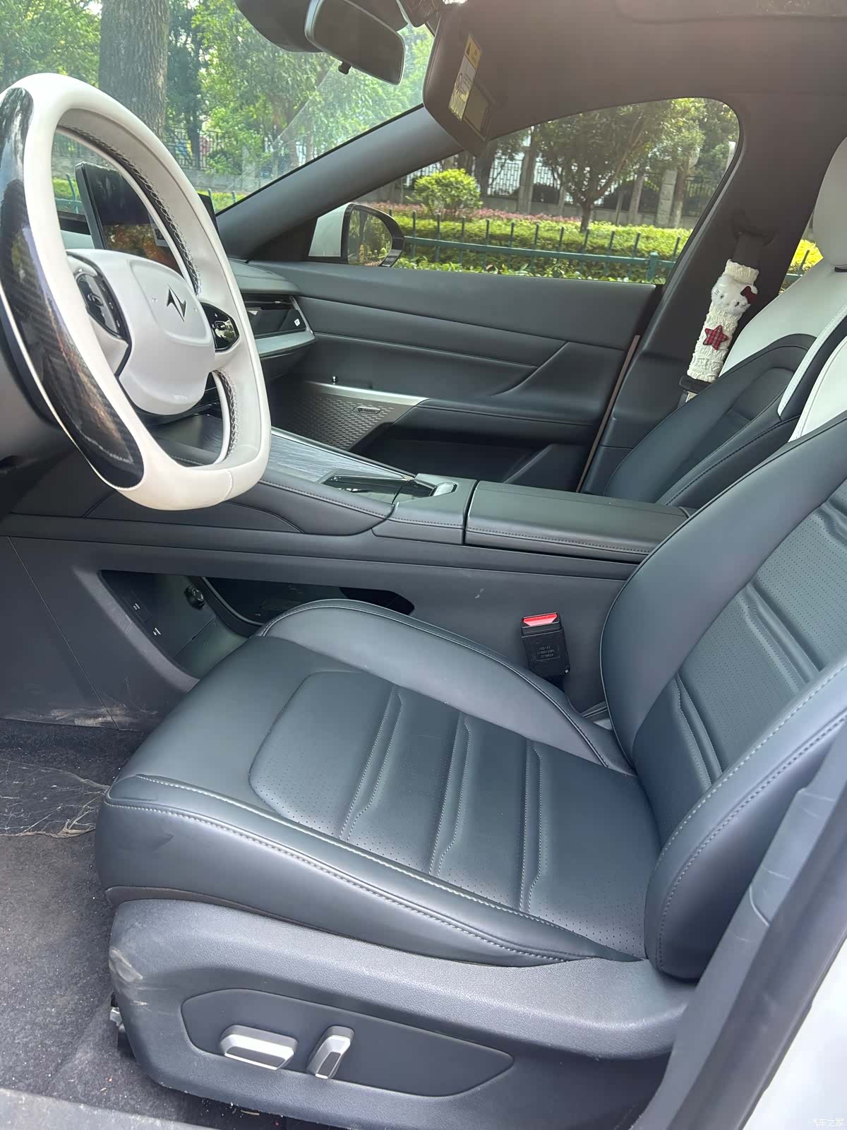 DongFeng eπ007, 2024 все фото