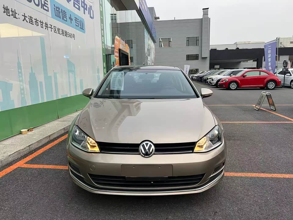 Volkswagen golf