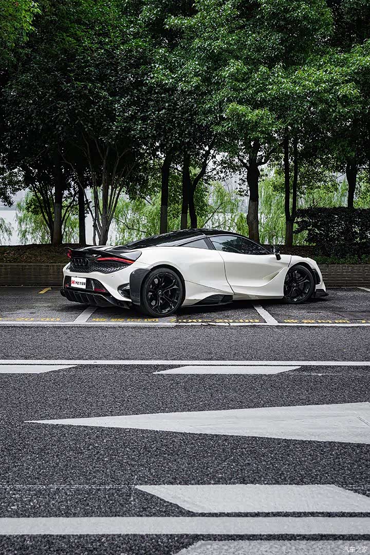 McLaren 720S, 2019 9