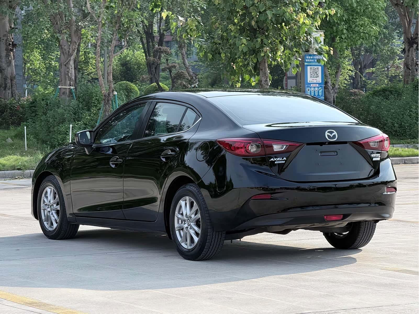 Mazda Mazda3, 2016 6