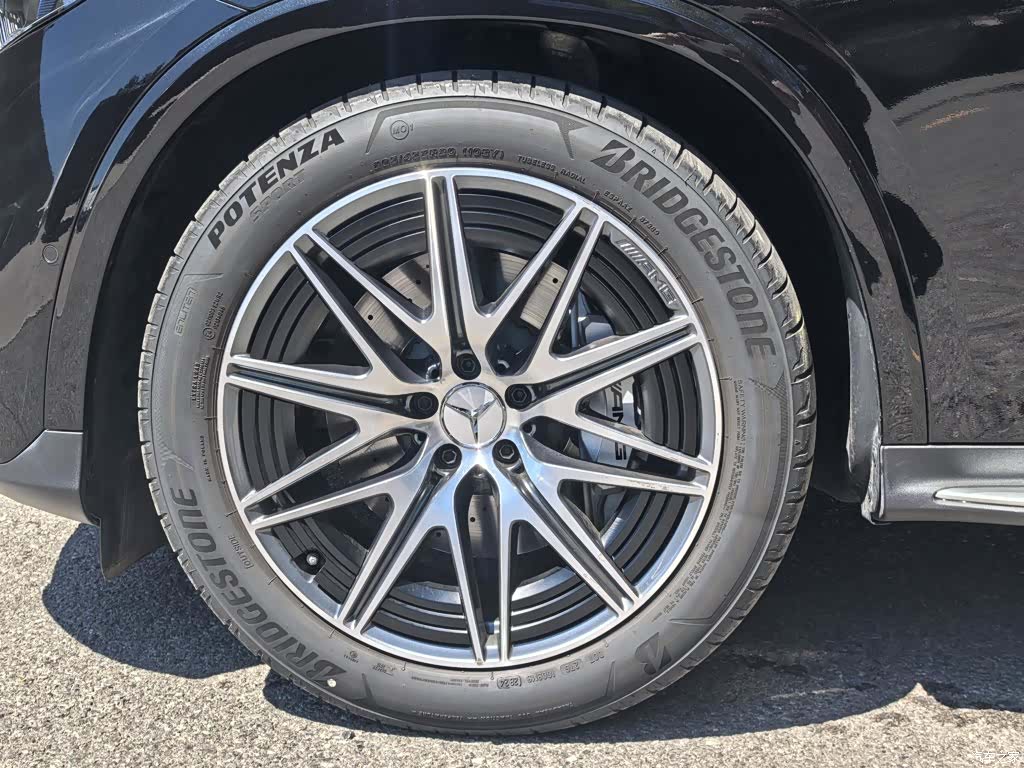 Mercedes-Benz GLC, 2025 13