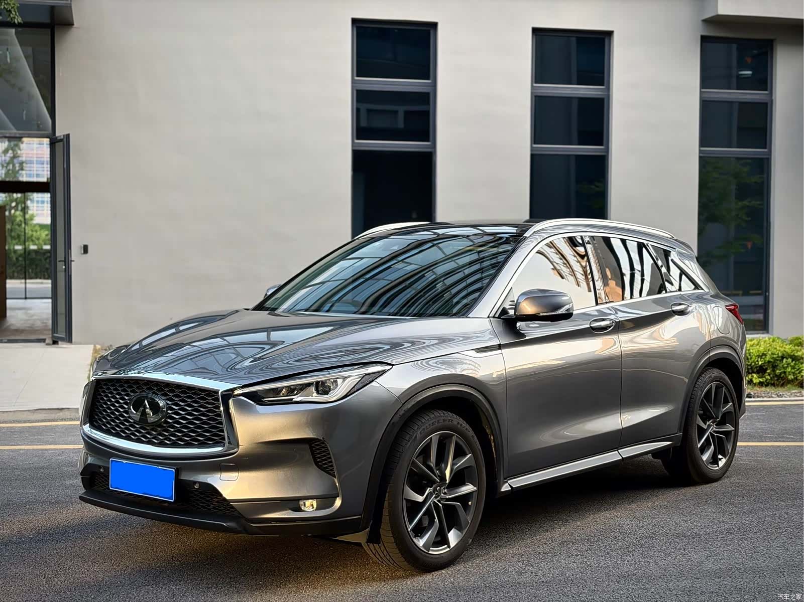 Infiniti QX50