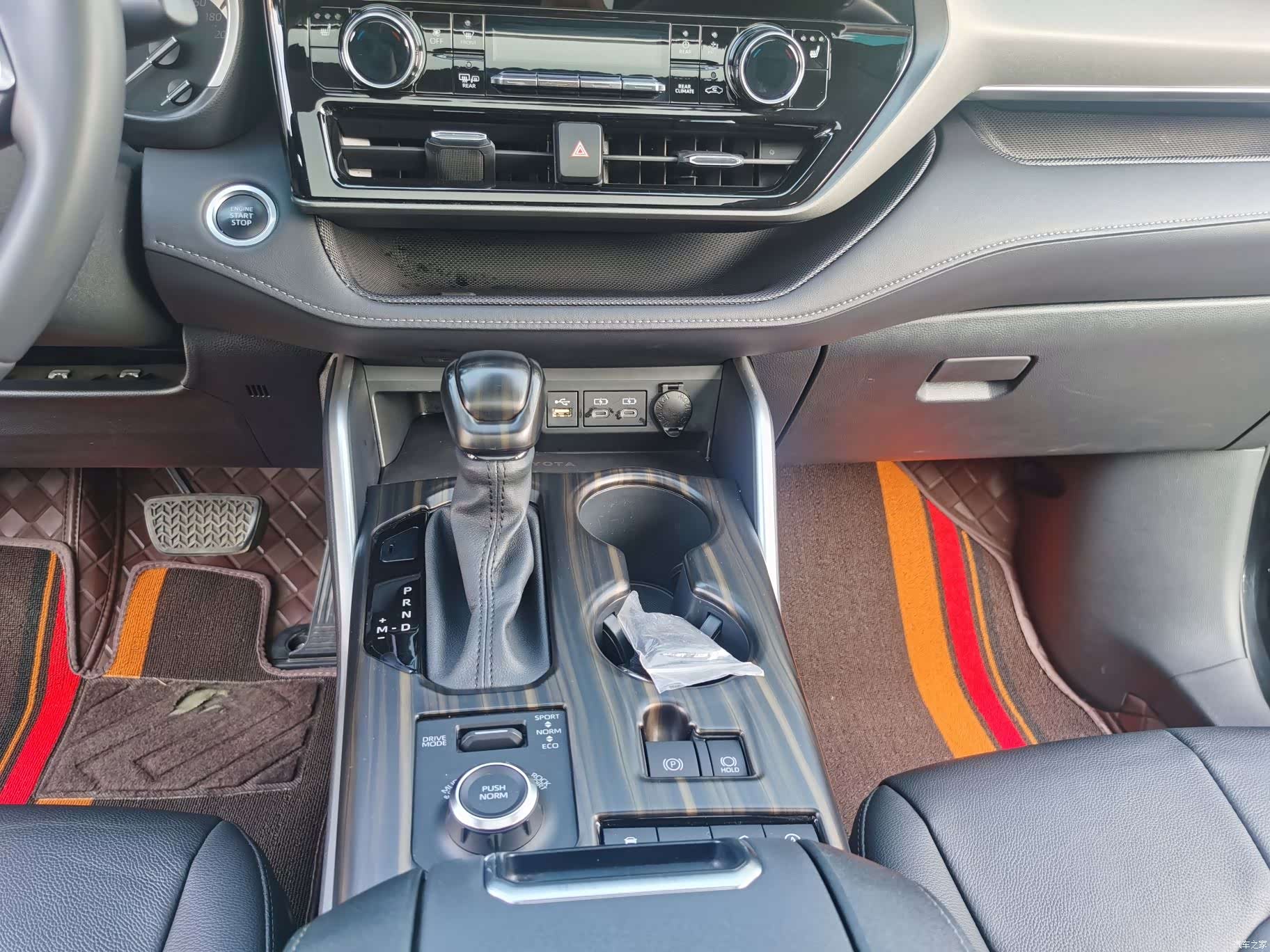 Toyota Highlander, 2024 11