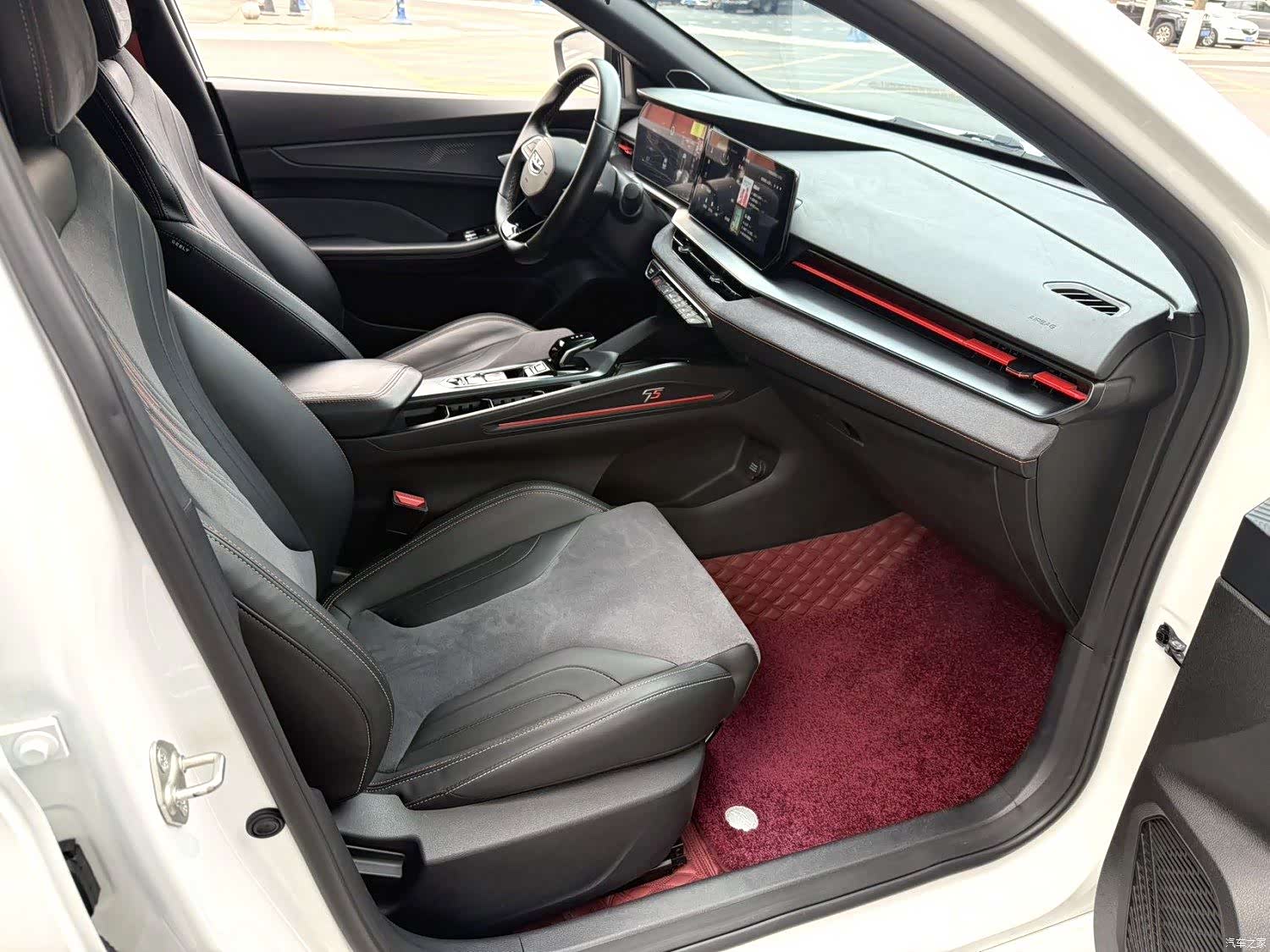 Geely Binray, 2022 11