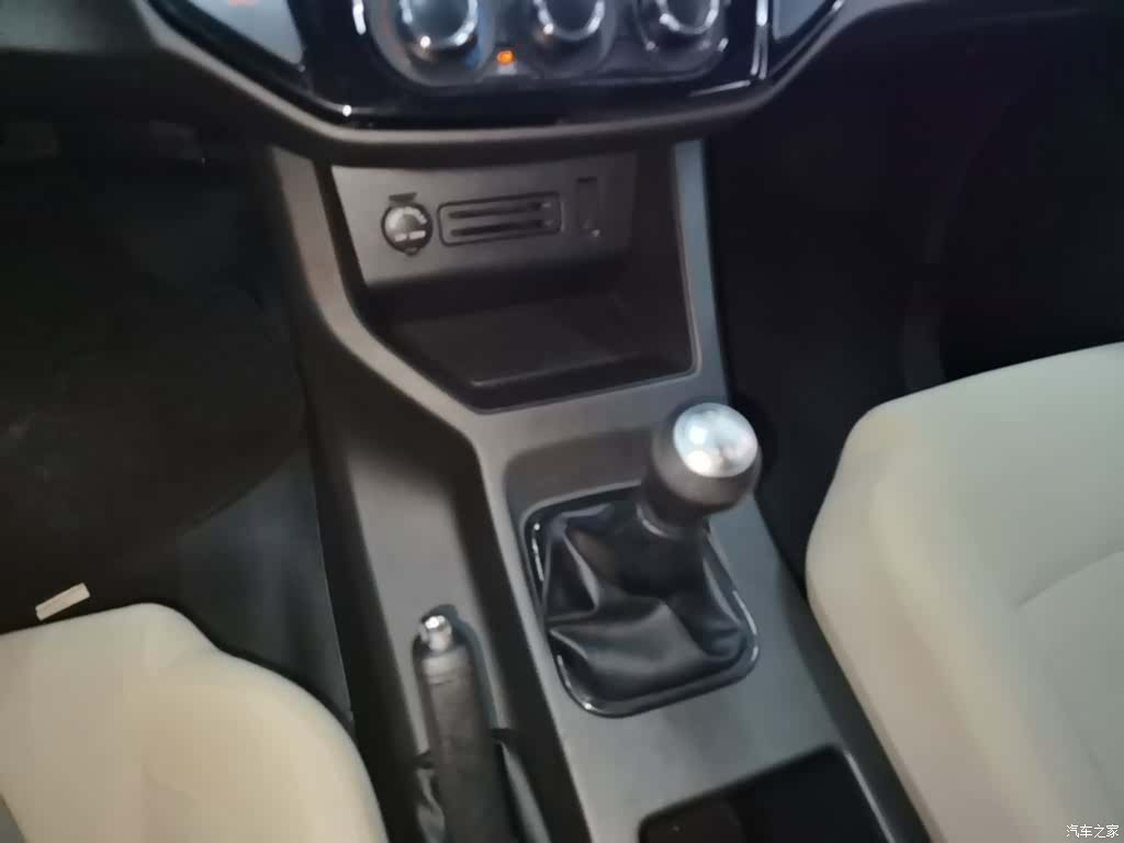 DongFeng M5L, 2025 14