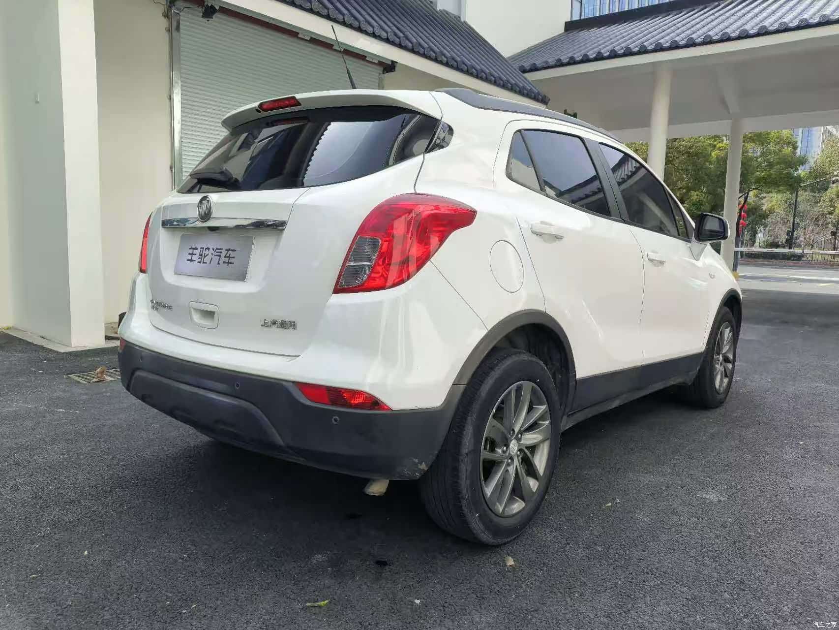 Buick Encore, 2018 10